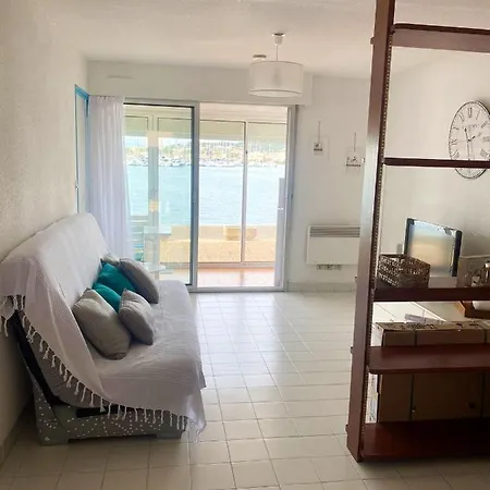 Apartment Vue Agde: 2 Avec Piscine Partagée