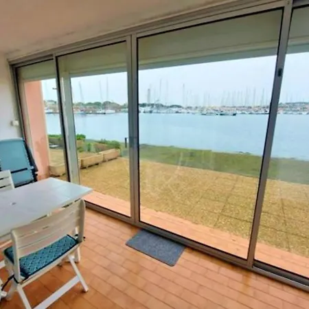 Vue Agde: 2 Avec Piscine Partagée Agde